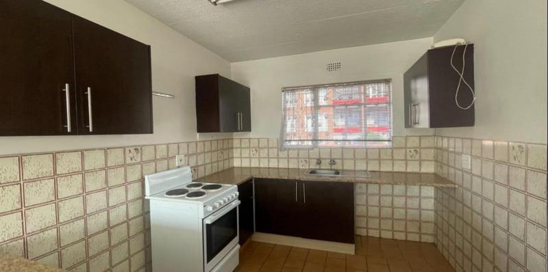 2 Bedroom Property for Sale in New Redruth Gauteng