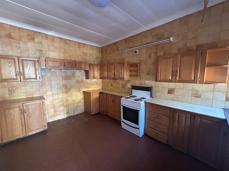 To Let 4 Bedroom Property for Rent in Lyttelton Gauteng