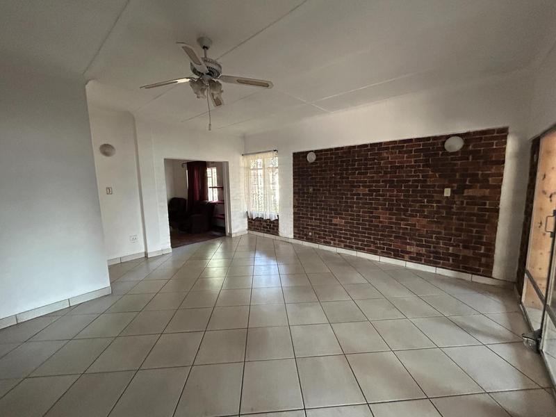 To Let 4 Bedroom Property for Rent in Lyttelton Gauteng