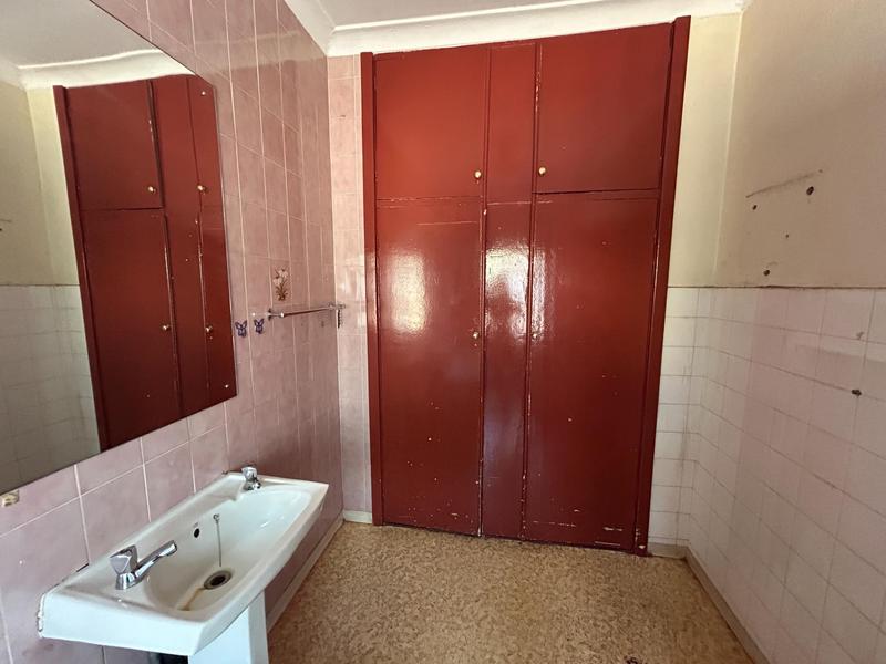 To Let 4 Bedroom Property for Rent in Lyttelton Gauteng