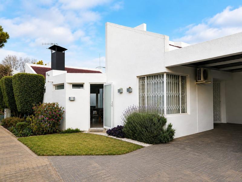 2 Bedroom Property for Sale in Wierda Park Gauteng