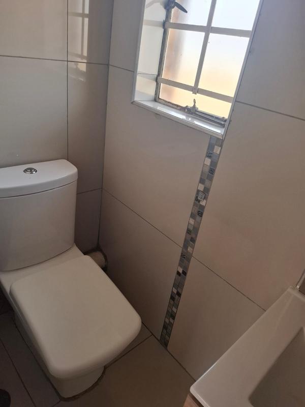 To Let 2 Bedroom Property for Rent in Moreleta Park Gauteng