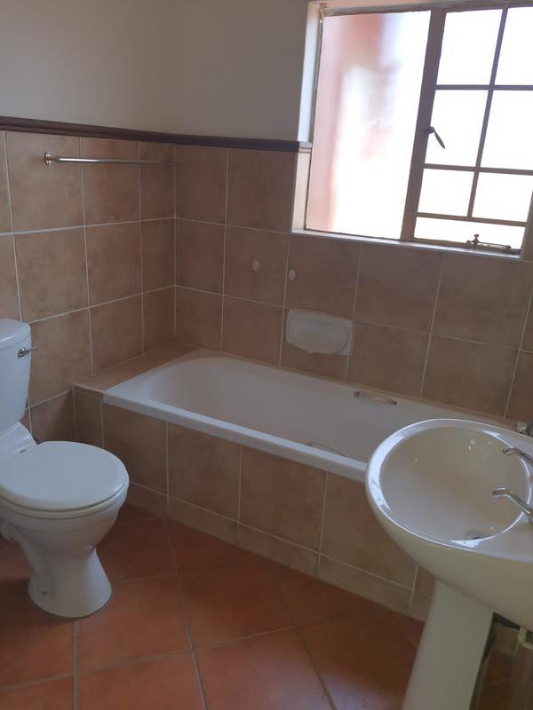 2 Bedroom Property for Sale in Equestria Gauteng