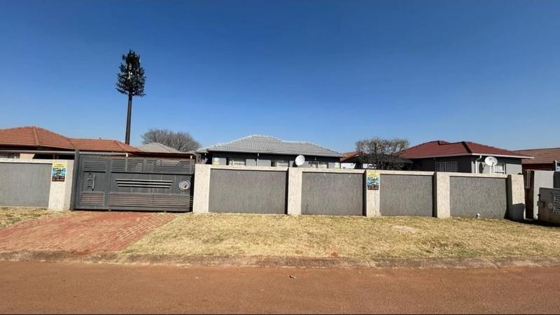 3 Bedroom Property for Sale in The Orchards Gauteng