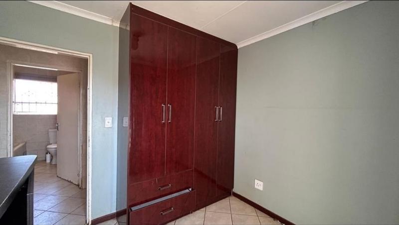 3 Bedroom Property for Sale in The Orchards Gauteng