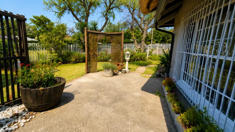 5 Bedroom Property for Sale in Cinderella Gauteng