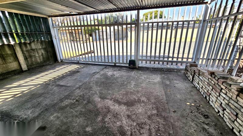 5 Bedroom Property for Sale in Cinderella Gauteng