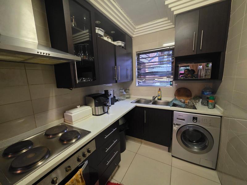 To Let 2 Bedroom Property for Rent in Ravenswood Gauteng
