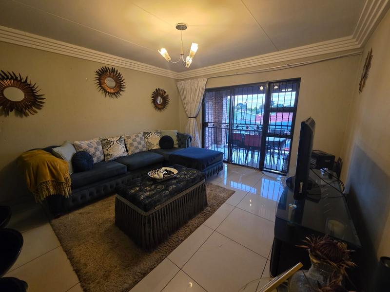 To Let 2 Bedroom Property for Rent in Ravenswood Gauteng