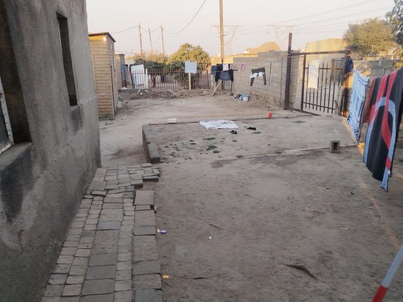 4 Bedroom Property for Sale in Olievenhoutbosch Gauteng