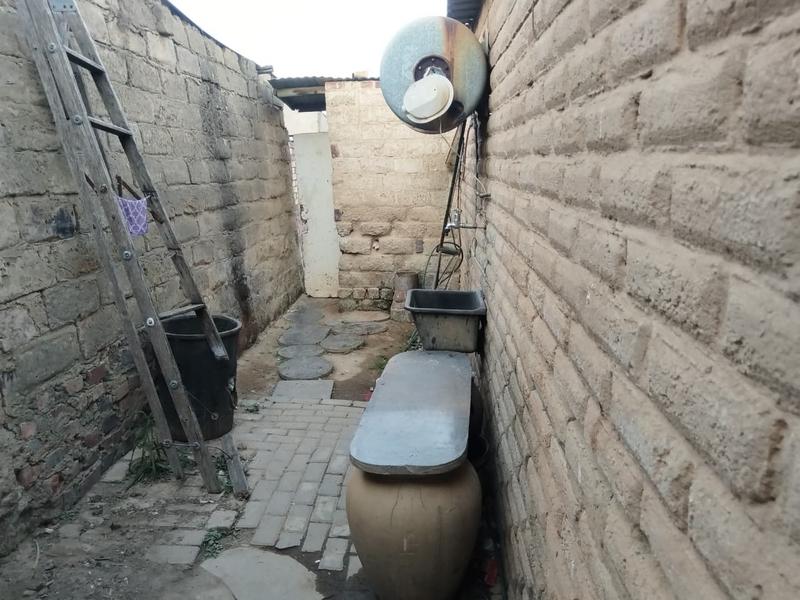 4 Bedroom Property for Sale in Olievenhoutbosch Gauteng