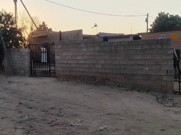 4 Bedroom Property for Sale in Olievenhoutbosch Gauteng