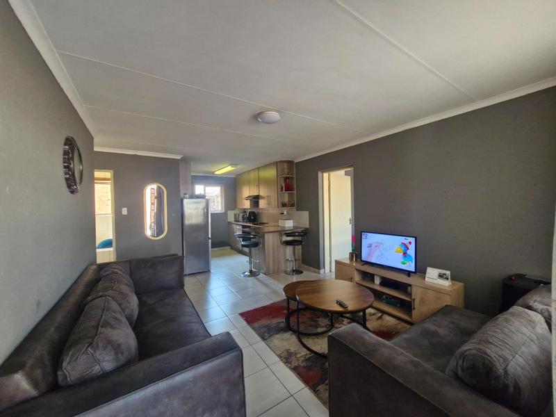 3 Bedroom Property for Sale in Klippoortje Gauteng