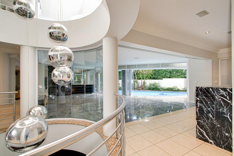 5 Bedroom Property for Sale in Dainfern Golf Estate Gauteng