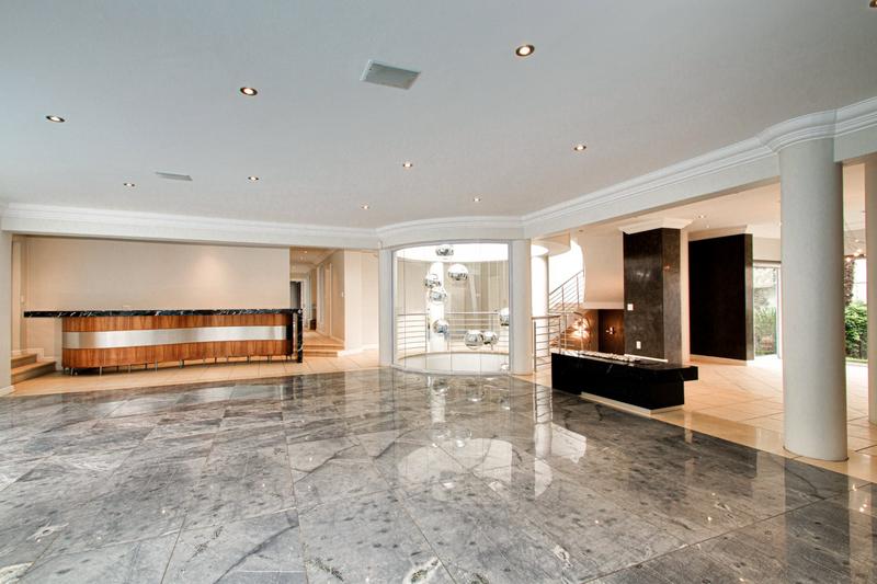 5 Bedroom Property for Sale in Dainfern Golf Estate Gauteng
