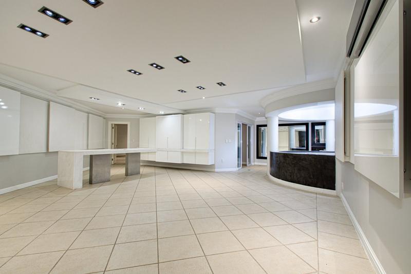 5 Bedroom Property for Sale in Dainfern Golf Estate Gauteng