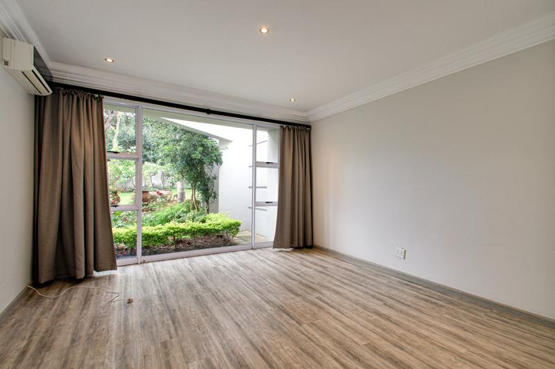 5 Bedroom Property for Sale in Dainfern Golf Estate Gauteng