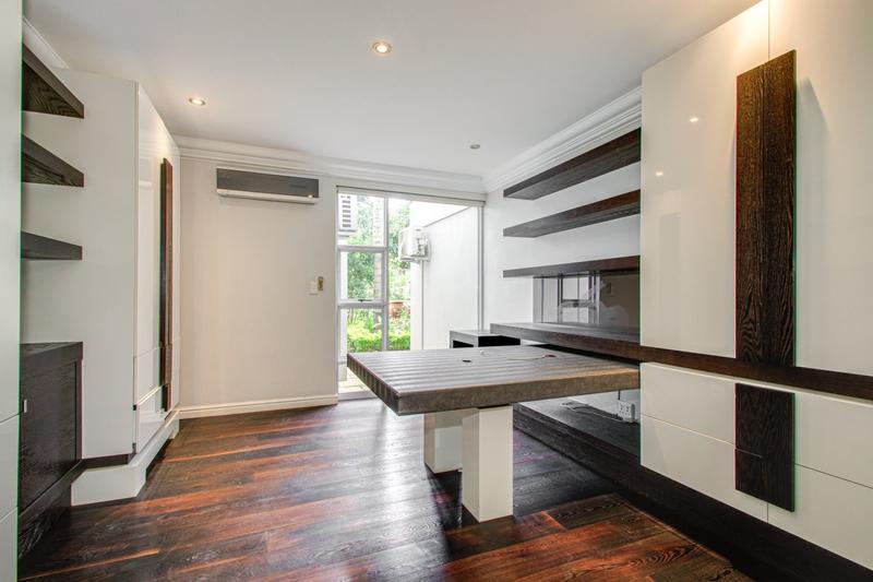 5 Bedroom Property for Sale in Dainfern Golf Estate Gauteng