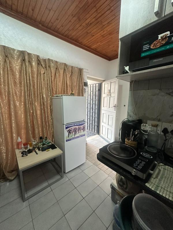 To Let 1 Bedroom Property for Rent in Murrayfield Gauteng