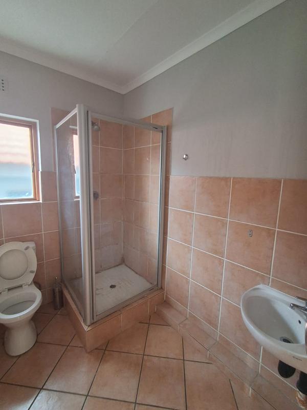 2 Bedroom Property for Sale in Winchester Hills Gauteng