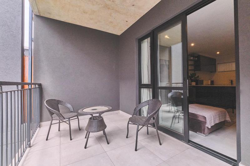 1 Bedroom Property for Sale in Hyde Park Gauteng