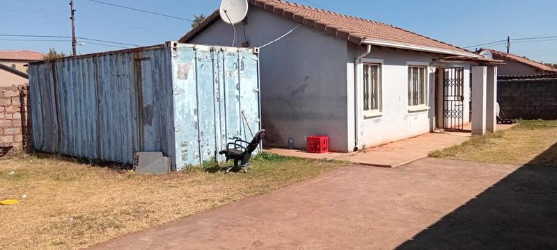 3 Bedroom Property for Sale in Protea Glen Gauteng