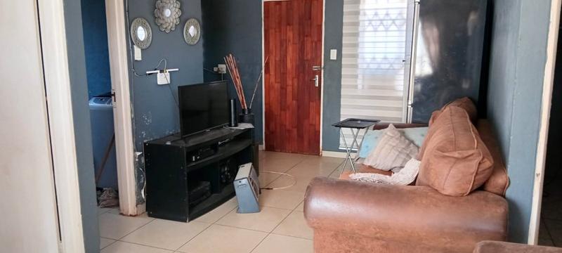 3 Bedroom Property for Sale in Protea Glen Gauteng