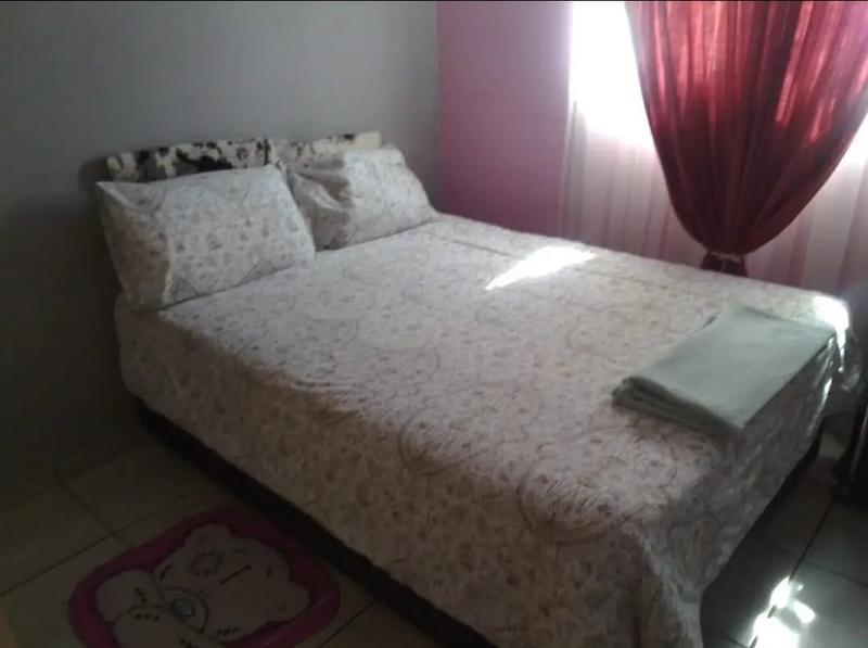 To Let 3 Bedroom Property for Rent in Marlands Gauteng