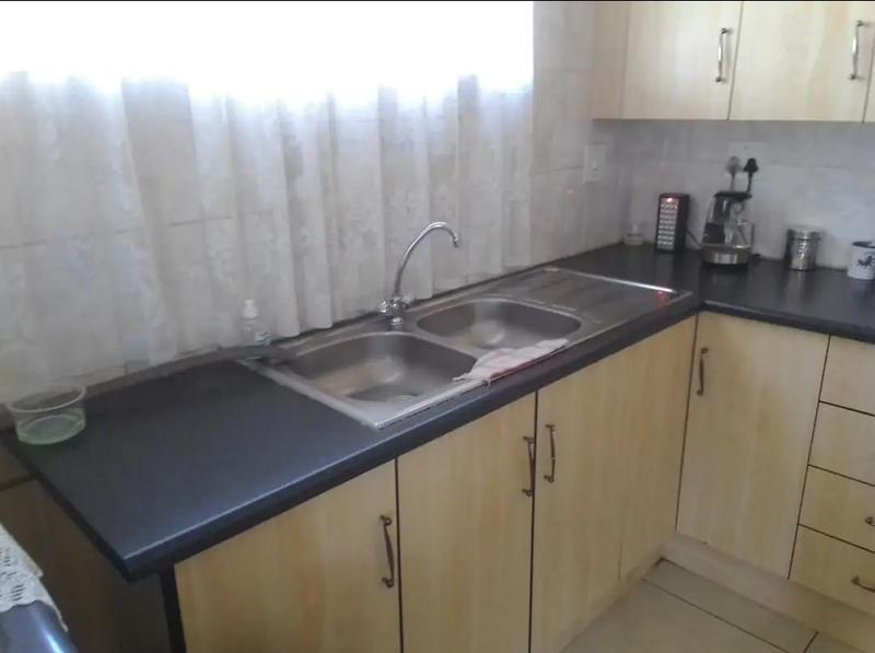 To Let 3 Bedroom Property for Rent in Marlands Gauteng