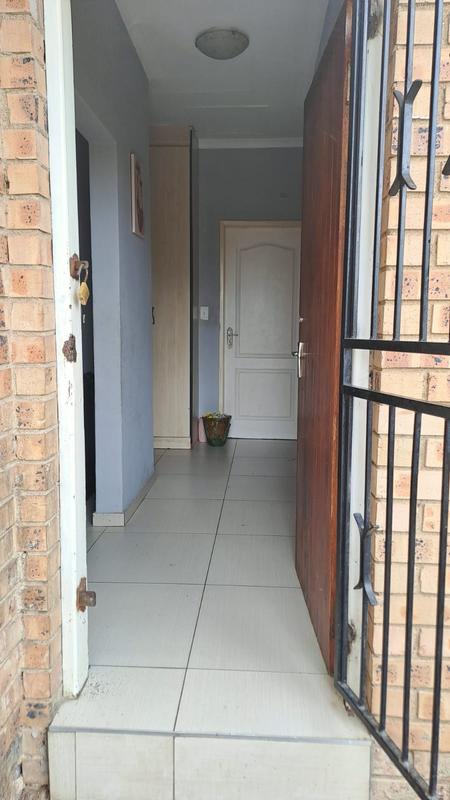 To Let 3 Bedroom Property for Rent in Marlands Gauteng