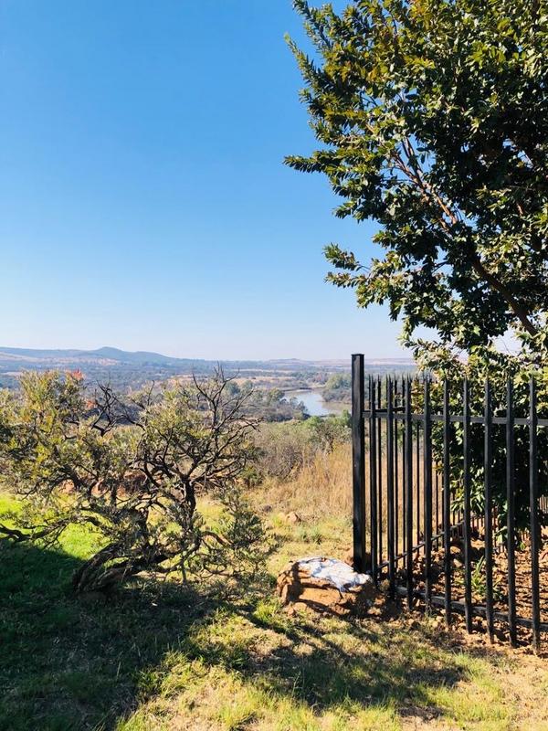 0 Bedroom Property for Sale in Vaaloewer Gauteng