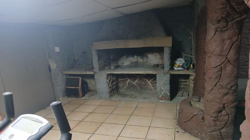 3 Bedroom Property for Sale in Vanderbijlpark CE 2 Gauteng