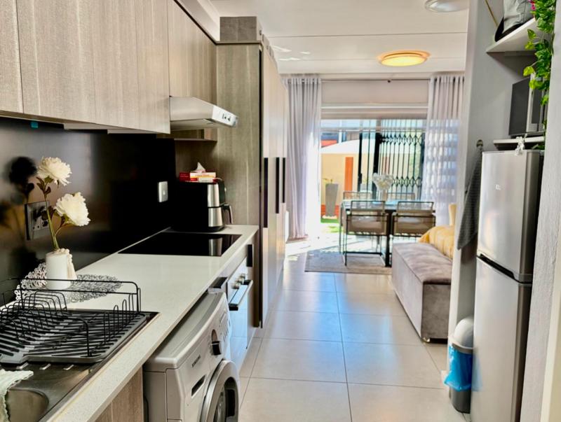 1 Bedroom Property for Sale in Northgate Gauteng