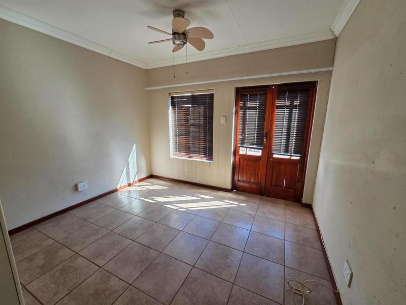 3 Bedroom Property for Sale in Bronberg Gauteng