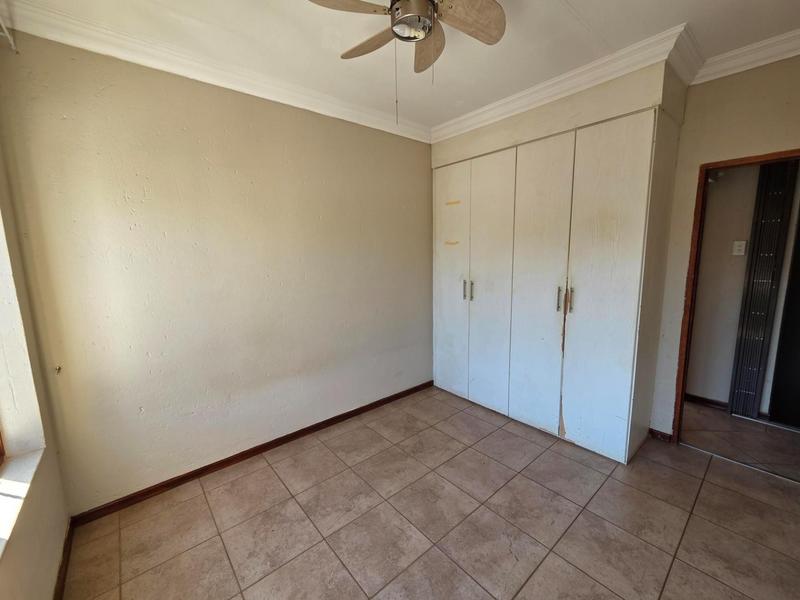 3 Bedroom Property for Sale in Bronberg Gauteng