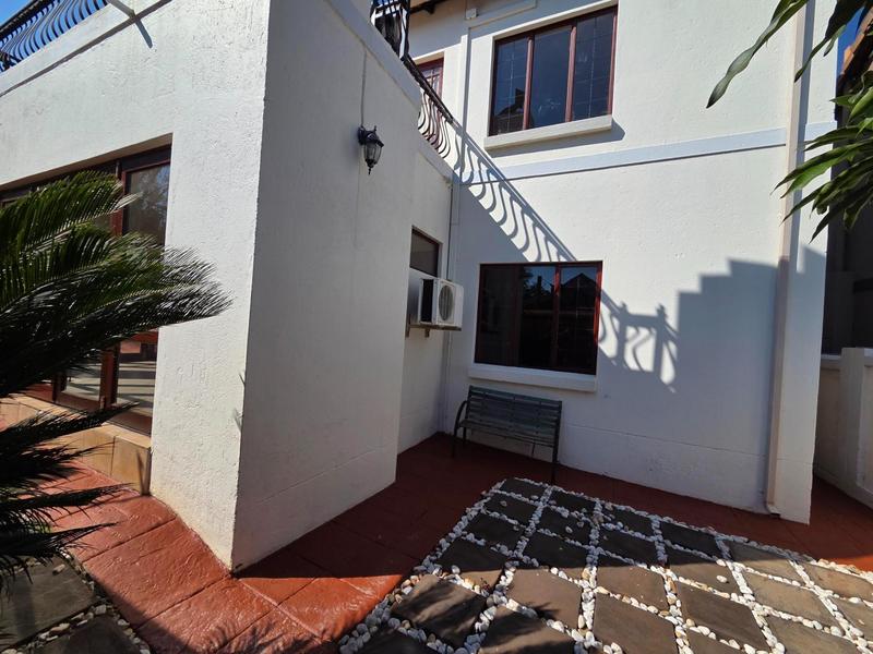 3 Bedroom Property for Sale in Bronberg Gauteng