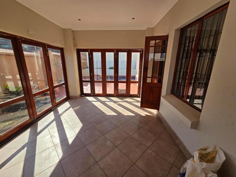 3 Bedroom Property for Sale in Bronberg Gauteng