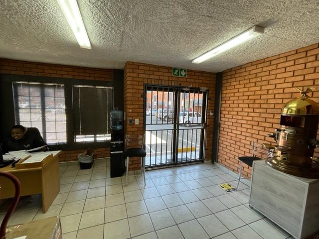 To Let Commercial Property for Rent in Hennopspark Gauteng