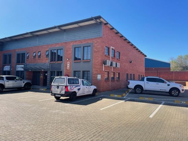 To Let Commercial Property for Rent in Hennopspark Gauteng