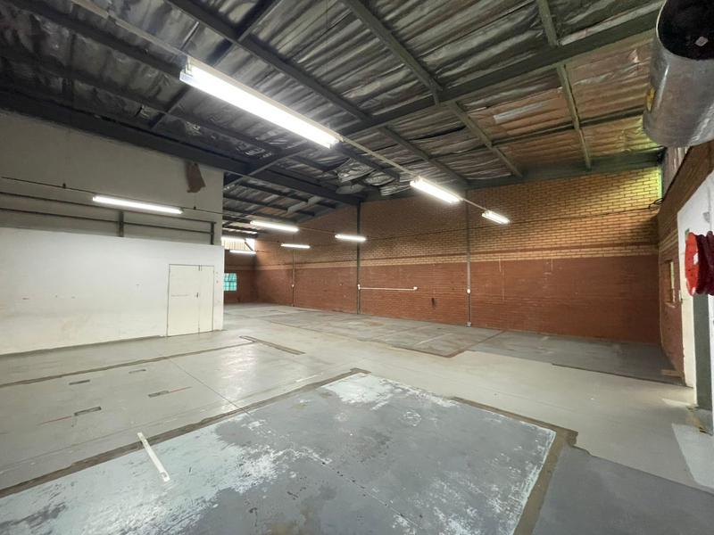 To Let Commercial Property for Rent in Hennopspark Gauteng