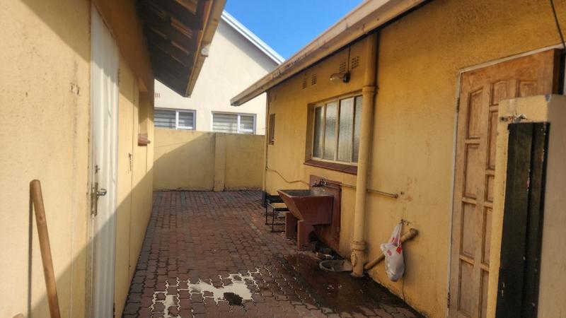 4 Bedroom Property for Sale in Leondale Gauteng