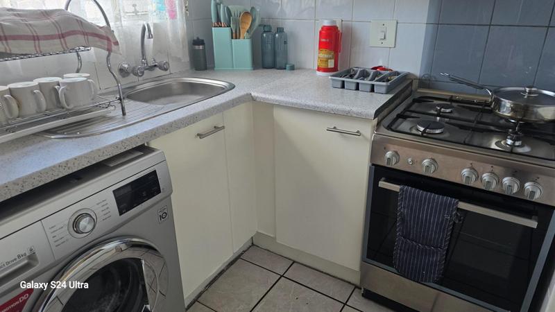 2 Bedroom Property for Sale in Elspark Gauteng