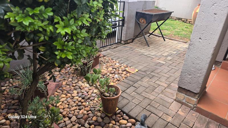 2 Bedroom Property for Sale in Elspark Gauteng