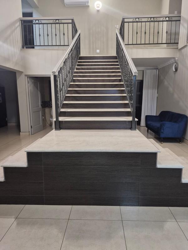 To Let 5 Bedroom Property for Rent in Eldoglen Gauteng