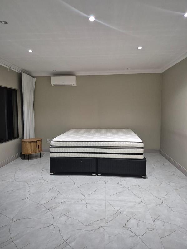 5 Bedroom Property for Sale in Eldoglen Gauteng