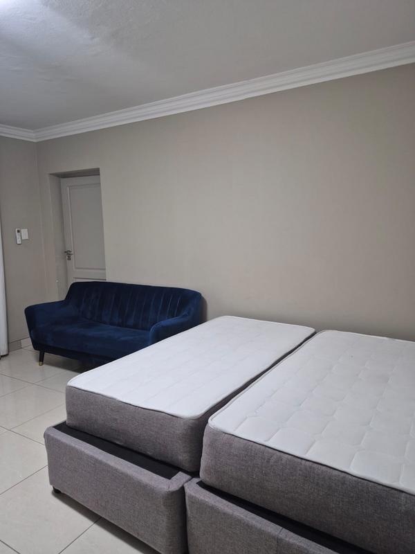 5 Bedroom Property for Sale in Eldoglen Gauteng