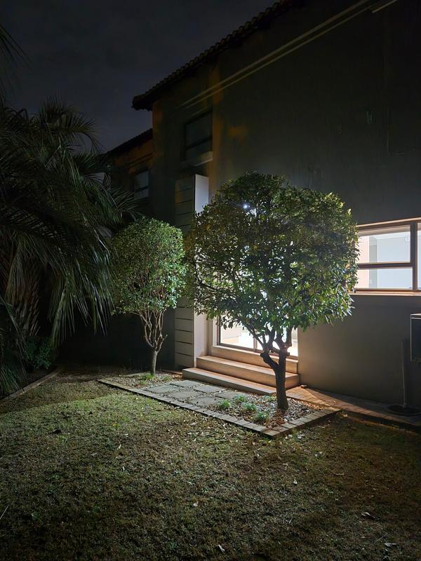 5 Bedroom Property for Sale in Eldoglen Gauteng
