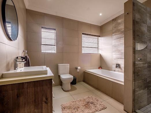 4 Bedroom Property for Sale in Brackenhurst Gauteng
