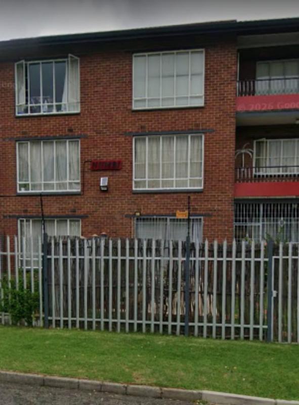 2 Bedroom Property for Sale in New Redruth Gauteng