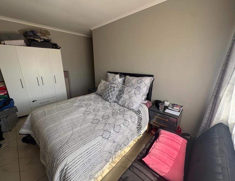 3 Bedroom Property for Sale in Witpoortjie Gauteng